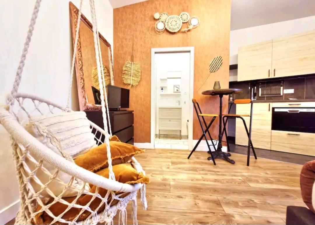 Maison Juliette Клиши Екстериор снимка