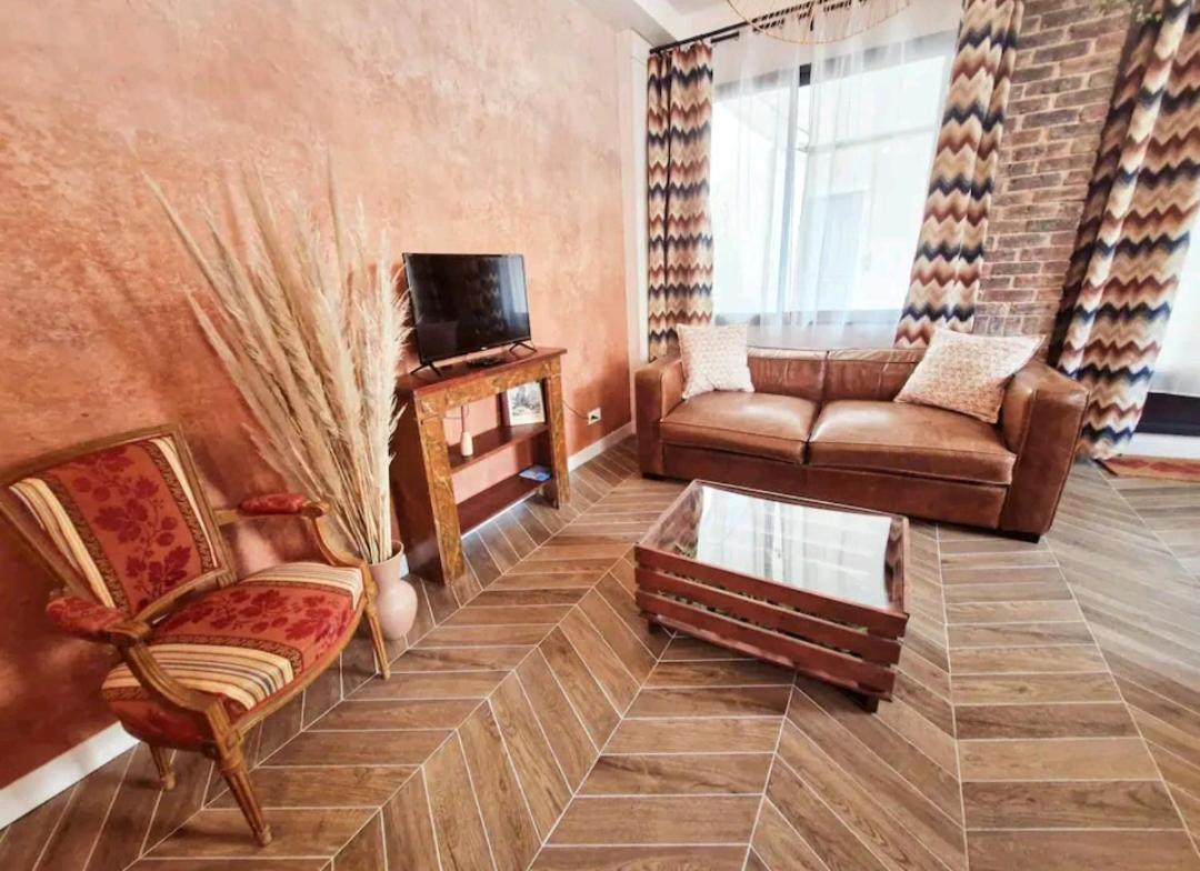 Maison Juliette Клиши Екстериор снимка
